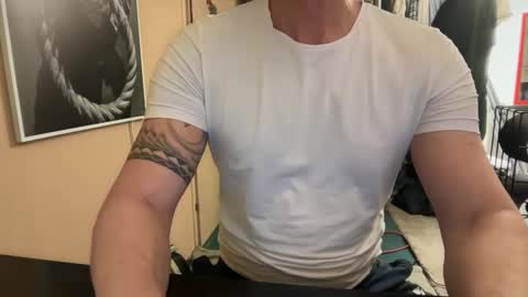 Snapshot of hankmoody6 chatting on February 12, 5:16 pm hanky online show from February 12, 5:16 pm