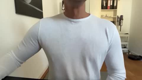 Snapshot of hankmoody6 chatting on October 1, 9:37 am hanky online show from October 1, 9:37 am