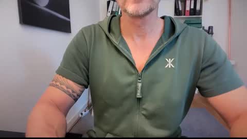 Snapshot of hankmoody6 chatting on October 14, 11:00 am hanky online show from October 14, 11:00 am