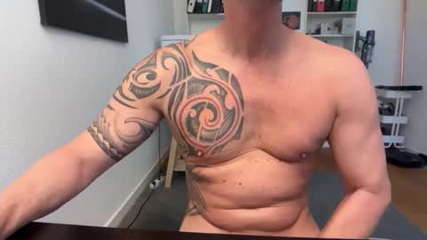 Snapshot of hankmoody6 chatting on November 13, 8:35 am hanky online show from November 13, 8:35 am