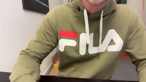 Snapshot of hankmoody6 chatting on December 5, 7:50 am hanky online show from December 5, 7:50 am