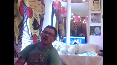 Snapshot of hankrams chatting on March 12, 7:17 pm hank rams online show from March 12, 7:17 pm