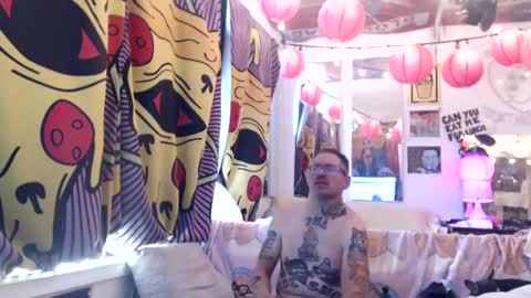 Snapshot of hankrams chatting on November 15, 4:58 pm hank rams online show from November 15, 4:58 pm