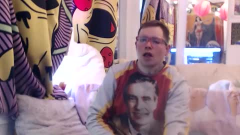 Snapshot of hankrams chatting on December 2, 3:51 pm hank rams online show from December 2, 3:51 pm