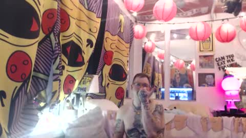 Snapshot of hankrams chatting on January 15, 4:06 am hank rams online show from January 15, 4:06 am