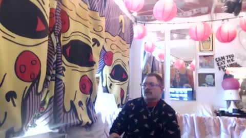 Snapshot of hankrams chatting on January 16, 8:13 pm hank rams online show from January 16, 8:13 pm