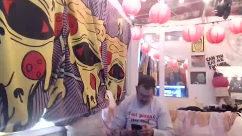 Snapshot of hankrams chatting on January 18, 7:28 pm hank rams online show from January 18, 7:28 pm