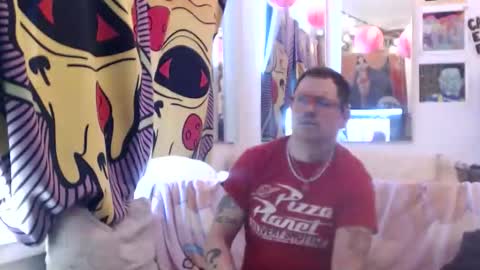 Snapshot of hankrams chatting on February 7, 6:44 pm hank rams online show from February 7, 6:44 pm