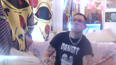 Snapshot of hankrams chatting on February 17, 6:47 pm hank rams online show from February 17, 6:47 pm