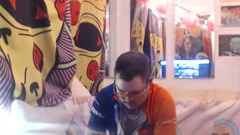 Snapshot of hankrams chatting on February 26, 2:54 am hank rams online show from February 26, 2:54 am