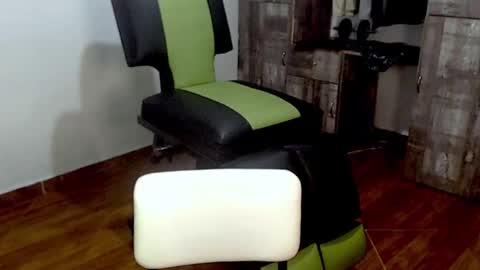 JUANA online show from February 26, 3:10 am