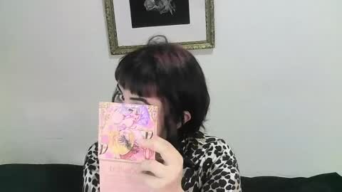 JUANA online show from May 4, 4:03 pm