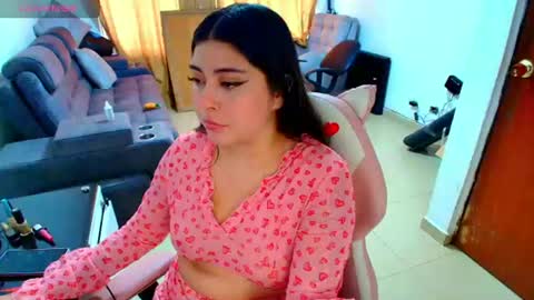 Snapshot of hanna__11_ chatting on August 1, 8:30 pm Hanna online show from August 1, 8:30 pm