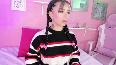  hanna  online show from April 12, 3:00 am