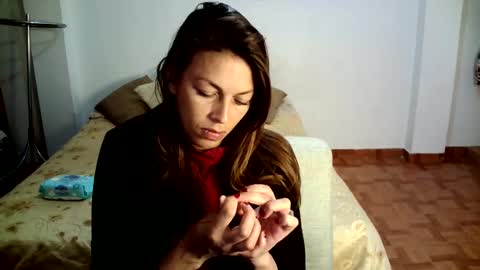 Snapshot of hanna_charming chatting on December 9, 9:58 pm Hanna charming online show from December 9, 9:58 pm