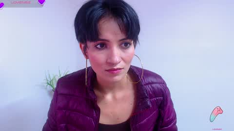 Sara online show from December 30, 8:04 pm