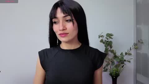Sara online show from June 29, 2:06 pm