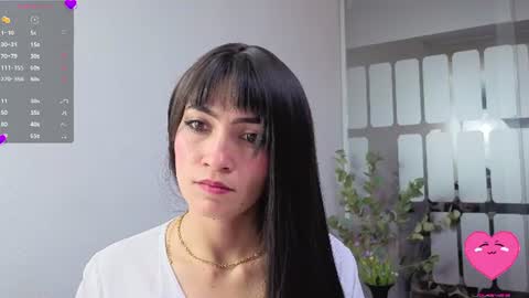 Sara online show from July 29, 2:15 pm