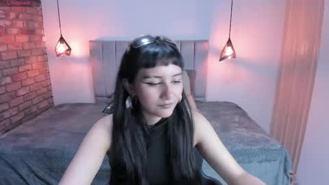Snapshot of hanna_clark__ chatting on May 8, 3:28 pm Hanna clark online show from May 8, 3:28 pm