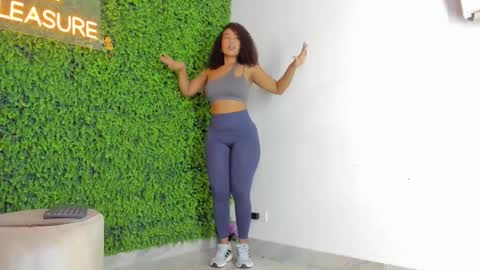 Hanna online show from February 12, 11:05 am