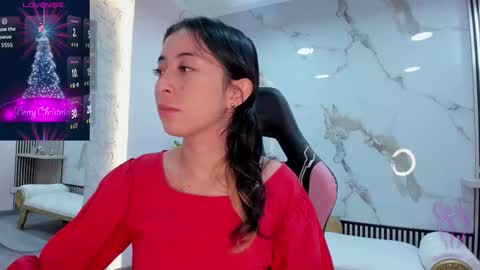 Hanna online show from December 14, 10:20 am