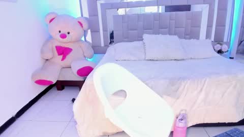  im Hanna online show from March 5, 3:29 pm