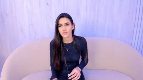 Snapshot of hanna_foxi chatting on June 11, 12:25 pm Hanna Foxi online show from June 11, 12:25 pm