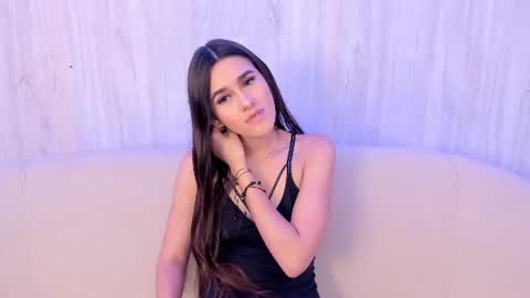 Snapshot of hanna_foxi chatting on June 18, 12:20 pm Hanna Foxi online show from June 18, 12:20 pm