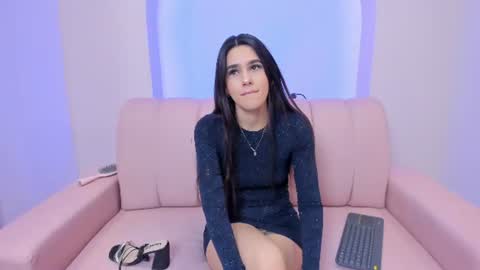 Snapshot of hanna_foxi chatting on June 27, 12:10 pm Hanna Foxi online show from June 27, 12:10 pm