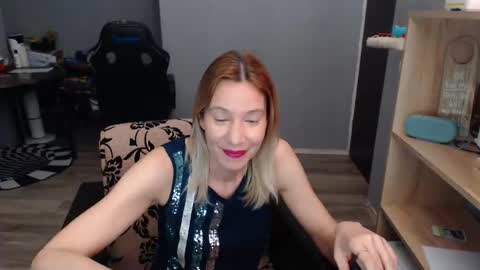 Snapshot of hanna_ha chatting on March 6, 8:05 pm hanna_ha online show from March 6, 8:05 pm