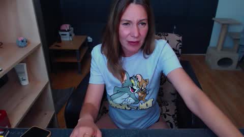 Snapshot of hanna_ha chatting on May 31, 7:59 pm hanna_ha online show from May 31, 7:59 pm