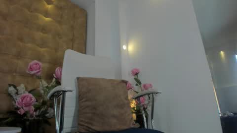  Hanna online show from February 8, 3:10 am