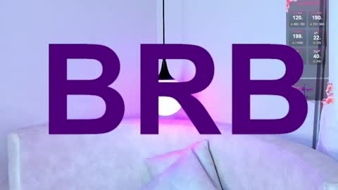 Snapshot of hanna_kiim chatting on January 12, 4:08 pm online show from January 12, 4:08 pm