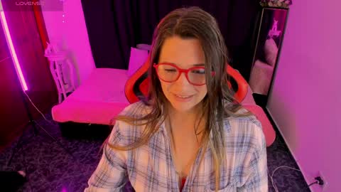 hanna_ma online show from March 28, 5:34 pm