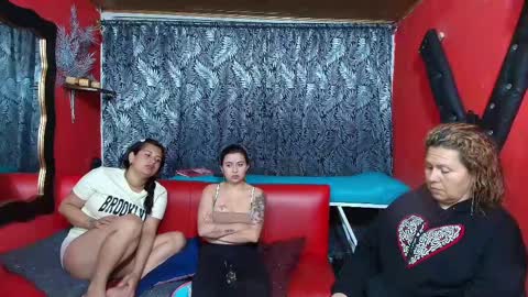 Hanna online show from February 12, 12:27 am