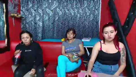 Hanna online show from February 27, 12:32 am