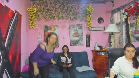 Hanna online show from April 7, 11:54 am