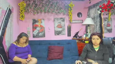 Snapshot of hanna_mature01 chatting on April 25, 12:19 pm Hanna online show from April 25, 12:19 pm