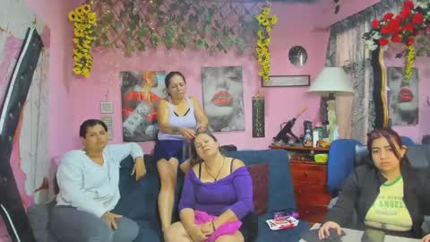 Snapshot of hanna_mature01 chatting on April 25, 1:41 pm Hanna online show from April 25, 1:41 pm