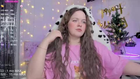 Snapshot of hanna_montanas chatting on December 13, 5:21 pm hanna montanas online show from December 13, 5:21 pm