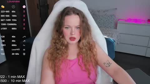 Snapshot of hanna_montanas chatting on September 21, 12:40 pm hanna montanas online show from September 21, 12:40 pm