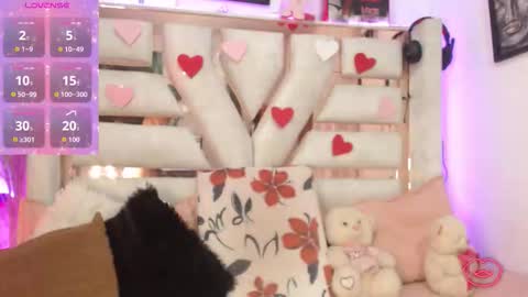 hanna_plum online show from October 2, 3:13 am