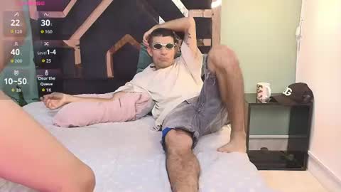 HANNA Y SEBAS online show from July 13, 1:36 pm