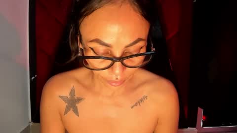 EVA online show from February 3, 10:11 pm