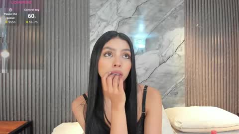 Hanna S online show from June 6, 2:44 pm