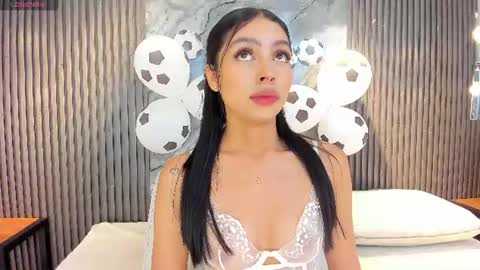 Snapshot of hanna_stell chatting on June 29, 1:33 pm Hanna S online show from June 29, 1:33 pm