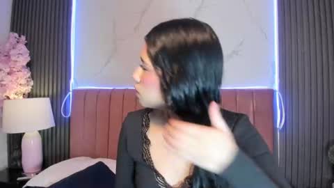 Snapshot of hanna_thornne chatting on July 5, 6:15 pm Hanna online show from July 5, 6:15 pm
