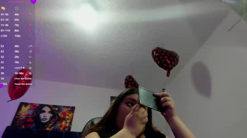 Hanna online show from December 2, 1:05 pm