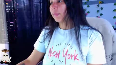 Snapshot of hannaagt chatting on October 15, 4:07 pm hannaagt online show from October 15, 4:07 pm