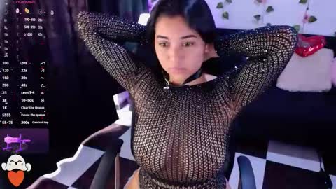 Snapshot of hannaagt chatting on October 31, 6:53 pm hannaagt online show from October 31, 6:53 pm